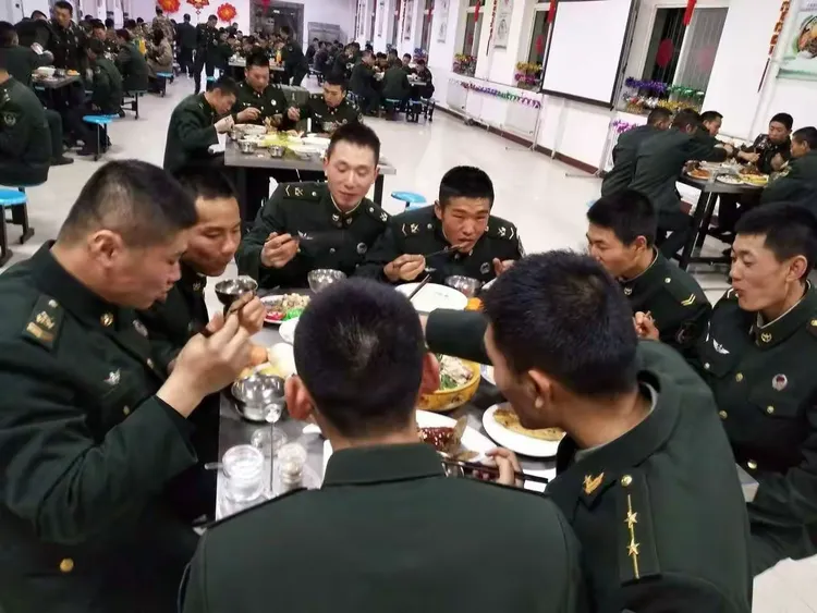 申饭队近期表现出色，成为劲旅之一的简单介绍