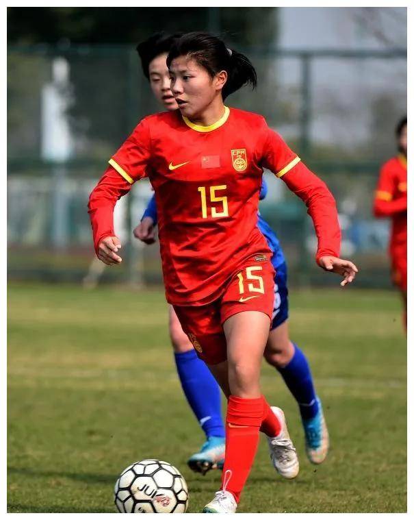 pg电子模拟器-包含中国女足在比赛场上取得胜利，展现大国风采的词条