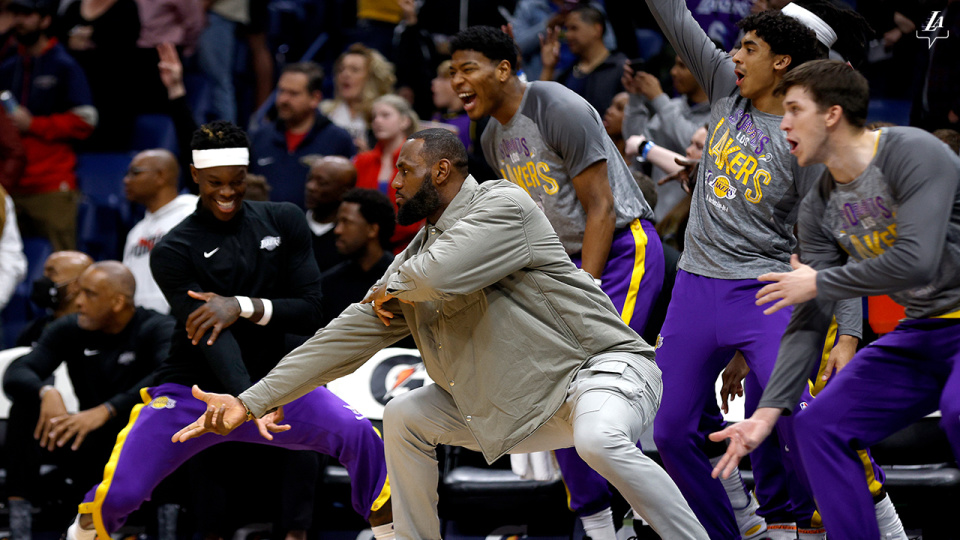 pg电子试玩网-鹈鹕翻盘湖人，高诗岩状态火热